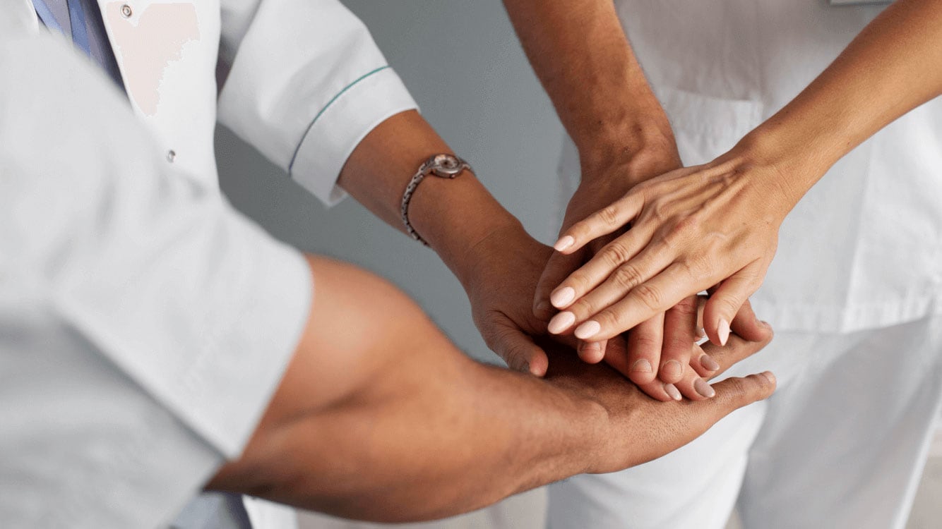 Leading healthcare group secures patient data across Bulgarian hospitals with simple, connected cybersecurity
